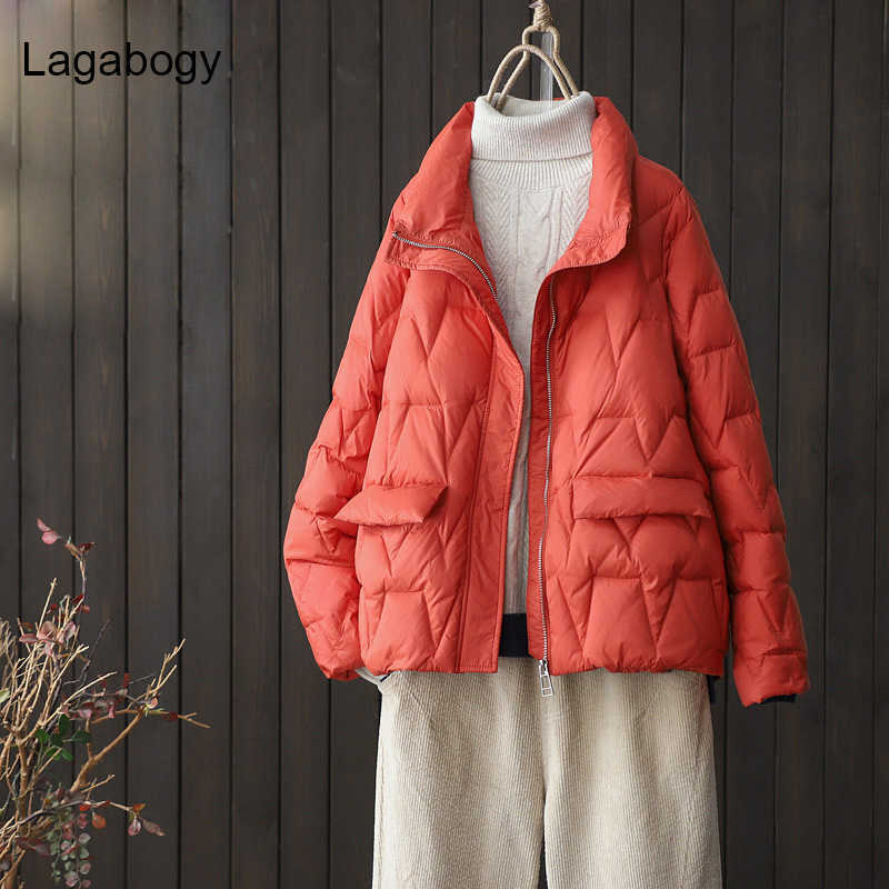Lagabogy Autumn Winter Coat Women Ultra Light White Duck Down Parka Short Loose Puffer Jacket Female Casual Outwear 210918