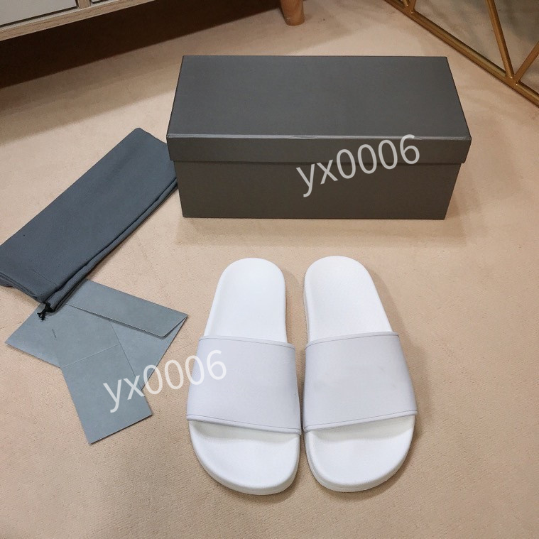 2021 Mens Paris Trainers Women Sneakers 35-44 Old Dad Shoes Platform Black White Casual Trainer Ladies Designer jm210107, Choose the color
2021 Mens Paris Trainers Women Sneakers 35-44 Old Dad Shoes Platform Black White Casual Trainer Ladies Designer jm210107, Choose the color