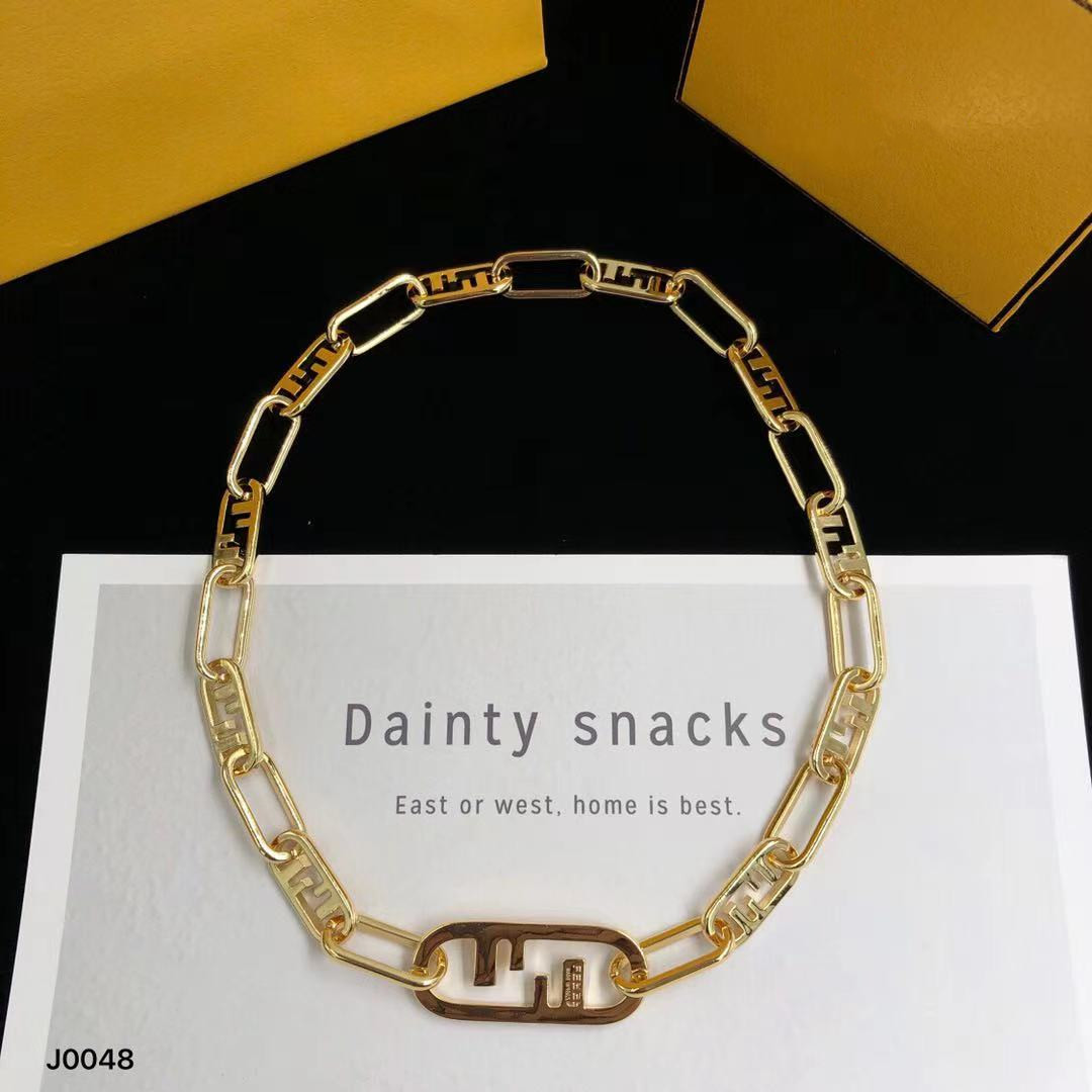 Letter Fashion Jewelry Women Gold Necklace and Bracelet Made of Brass Top Quality Birthday Gift and Charm Jewelry Set Match, Set no diamond
Letter Fashion Jewelry Women Gold Necklace and Bracelet Made of Brass Top Quality Birthday Gift and Charm Jewelry Set Match, Set no diamond