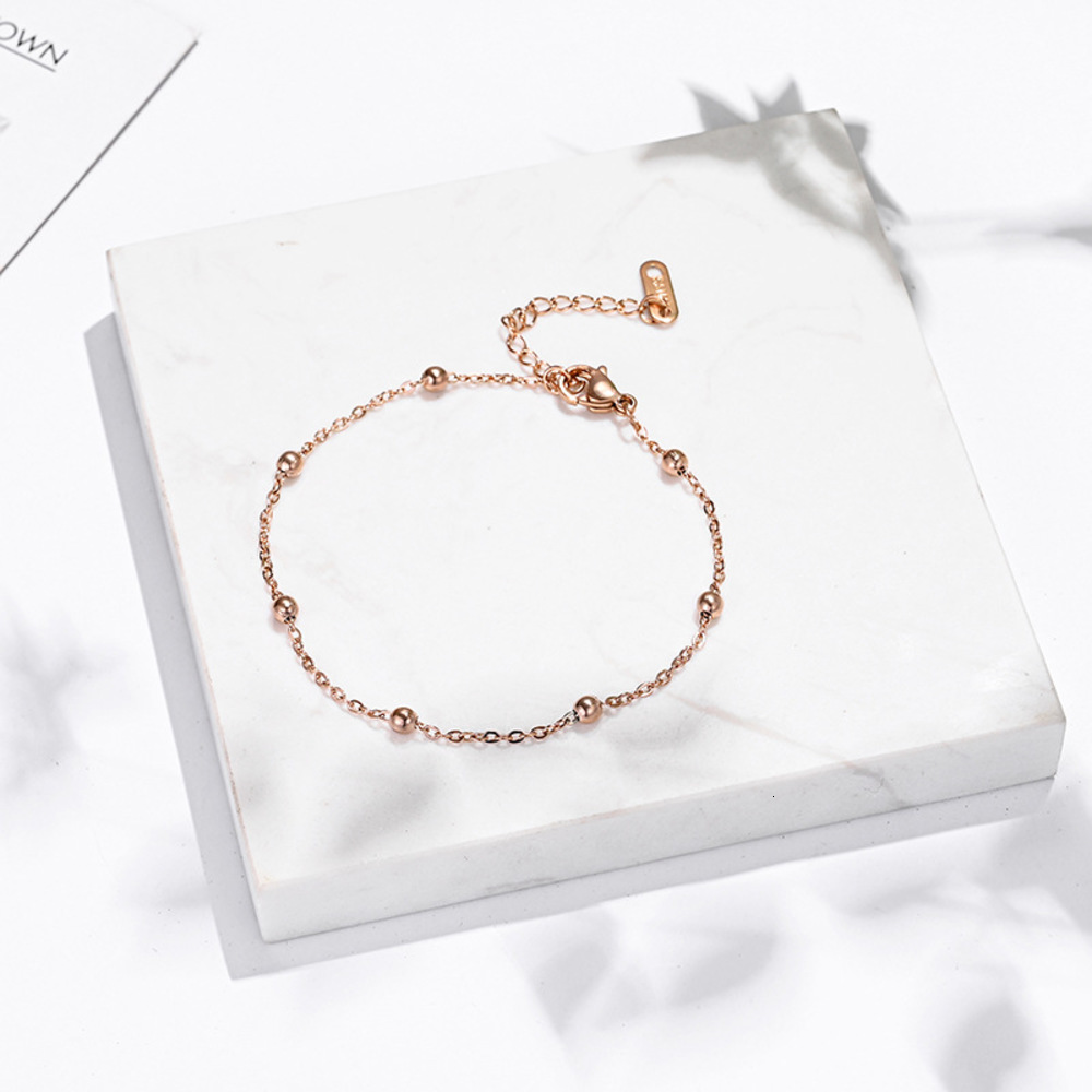 Bead titanium steel bracelet plated with 18K Rose Gold simple fashion temperament Korean hand accessories, Golden;silver
Bead titanium steel bracelet plated with 18K Rose Gold simple fashion temperament Korean hand accessories, Golden;silver