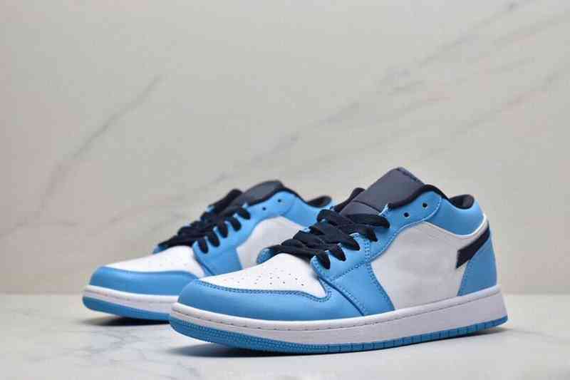 (With Box)2021 1 Low UNC Basketball Shoes Men Women University Blue White Black 1s Sneakers, Unc low
(With Box)2021 1 Low UNC Basketball Shoes Men Women University Blue White Black 1s Sneakers, Unc low
