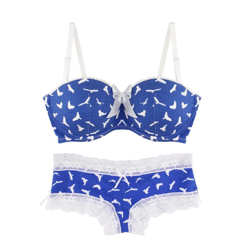 Bras Sets MiaoErSiDai Sexy Girls Bra Set Flying Bird Blue Printed Underwear Lace Bralette And Brief Padded Have Small Size 28-36 A-DDD
Bras Sets MiaoErSiDai Sexy Girls Bra Set Flying Bird Blue Printed Underwear Lace Bralette And Brief Padded Have Small Size 28-36 A-DDD
