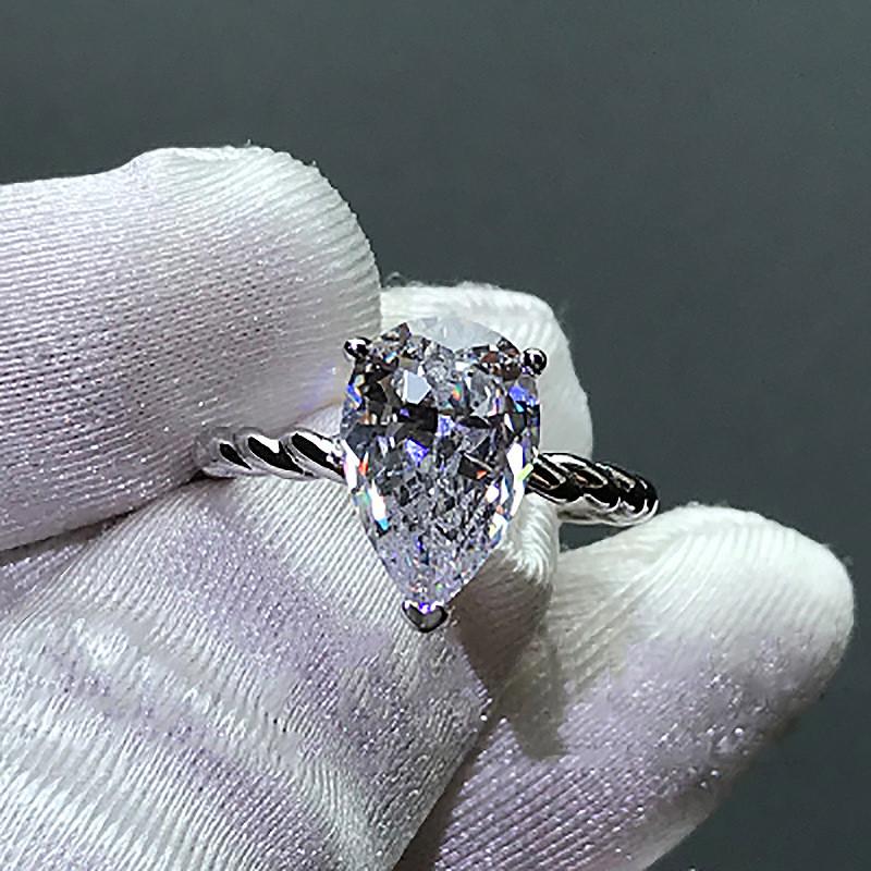 Cluster Rings 2021 Solitaire Pear Cut 6ct Simulated Diamond Cz Ring 925 Sterling Silver Engagement Wedding Band For Women Party Jewelry
Cluster Rings 2021 Solitaire Pear Cut 6ct Simulated Diamond Cz Ring 925 Sterling Silver Engagement Wedding Band For Women Party Jewelry
