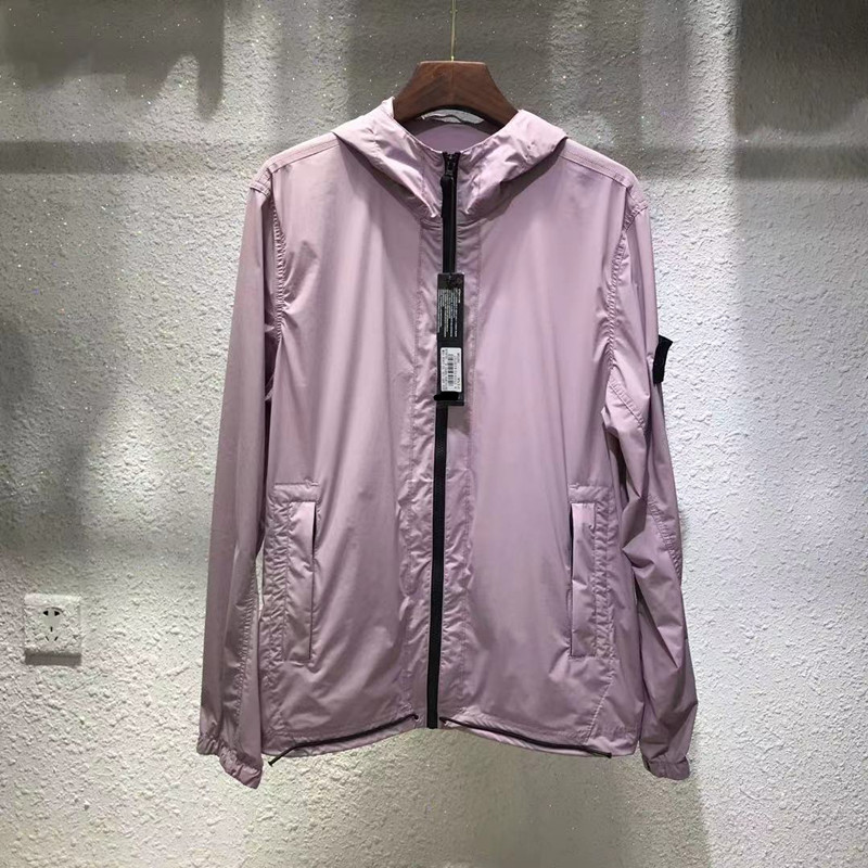 Designer Mens Hoodie Stone Spring Autumn Coat Windrunner Fashion Hooded hoodies island Sports Windbreaker Casual Zipper Coats Man Outerwear Clothing Zero three, The difference is not shipped
Designer Mens Hoodie Stone Spring Autumn Coat Windrunner Fashion Hooded hoodies island Sports Windbreaker Casual Zipper Coats Man Outerwear Clothing Zero three, The difference is not shipped