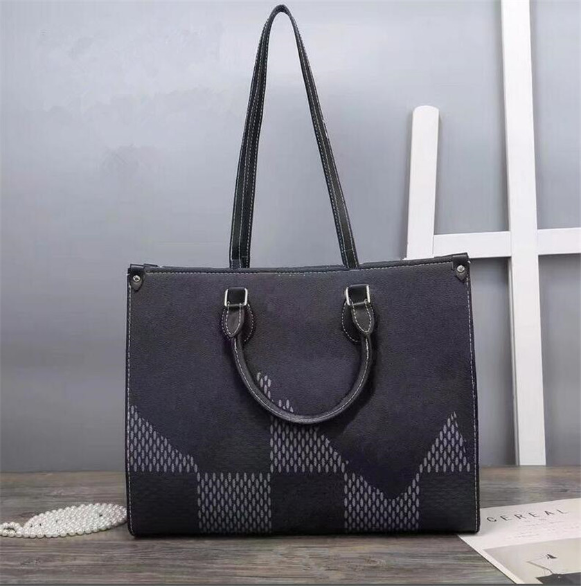 Top quality luxurys designers bags Fashion Women Lady Bag Classical Female Shoulder Handbags Genuine Leather Grace Tote CrossBody Fashion Ha
Top quality luxurys designers bags Fashion Women Lady Bag Classical Female Shoulder Handbags Genuine Leather Grace Tote CrossBody Fashion Ha