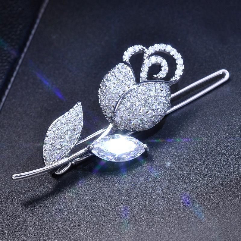 Hair Clips & Barrettes Bride Coroa Of The Budded Rose Hairpin Fashion Zircon Crystal One-word Clip Manufacturers High-quality Clothing, Golden;silver
Hair Clips & Barrettes Bride Coroa Of The Budded Rose Hairpin Fashion Zircon Crystal One-word Clip Manufacturers High-quality Clothing, Golden;silver