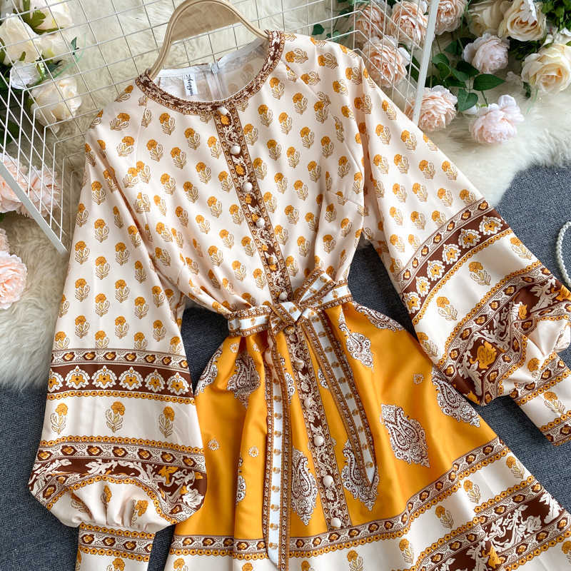 Women Fashion Bohemian Vintage Print A-line Mini Dress Round Neck Long Sleeve Lace Up Waist Slim Elegant Vestidos R909 210527