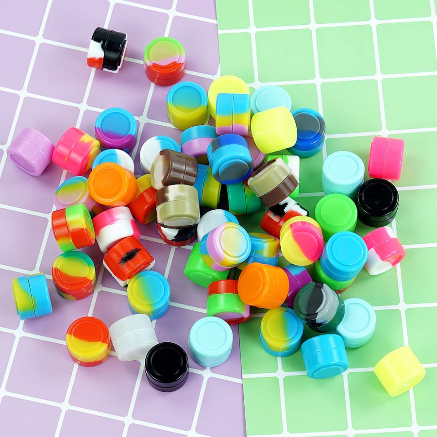 2ml mini oil jars dab wax containers nonstick jar smoking accessories round silicone container MOQ=100PCS
2ml mini oil jars dab wax containers nonstick jar smoking accessories round silicone container MOQ=100PCS