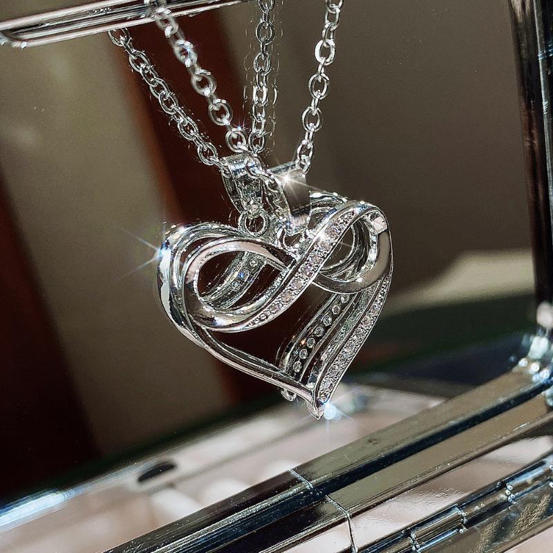 Pendant Necklaces Fashion Ladies Necklace Cross Figure 8 Chain Light Wind Love Clavicle Jewelry, Silver
Pendant Necklaces Fashion Ladies Necklace Cross Figure 8 Chain Light Wind Love Clavicle Jewelry, Silver