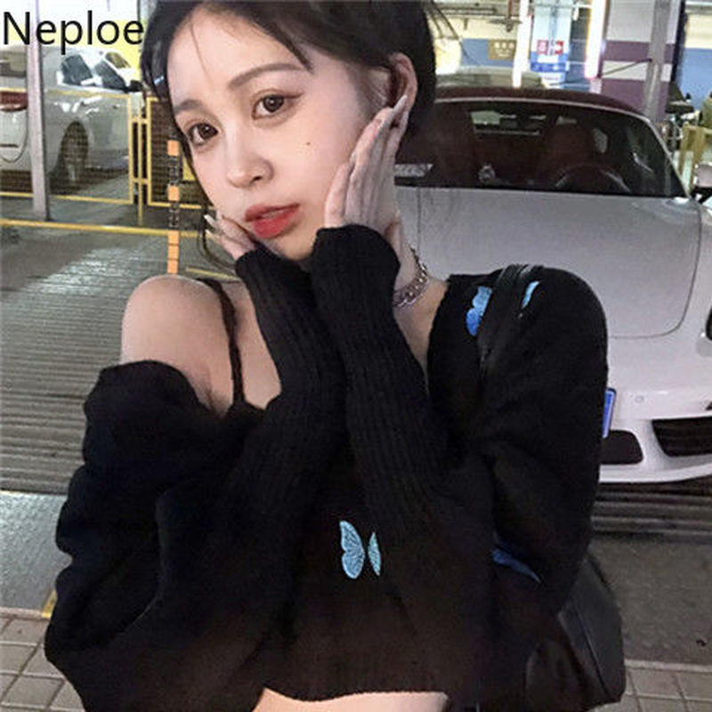 Neploe Women Sets Casual Butterfly Embroidery Sling Coat Two-piece Suit Korean Kawaii Knitted Suit Cropped Outfits for Women 210422