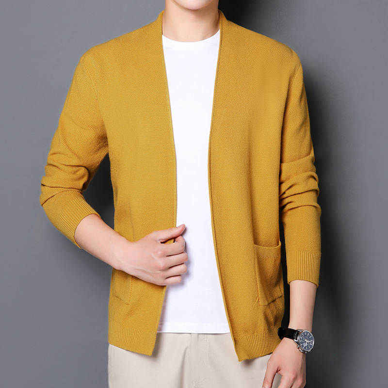 2021 spring dress European and American fashion retroMen's Sweatshirts cardigan casual solid color comfortable sweater designer men, Black
2021 spring dress European and American fashion retroMen's Sweatshirts cardigan casual solid color comfortable sweater designer men, Black
