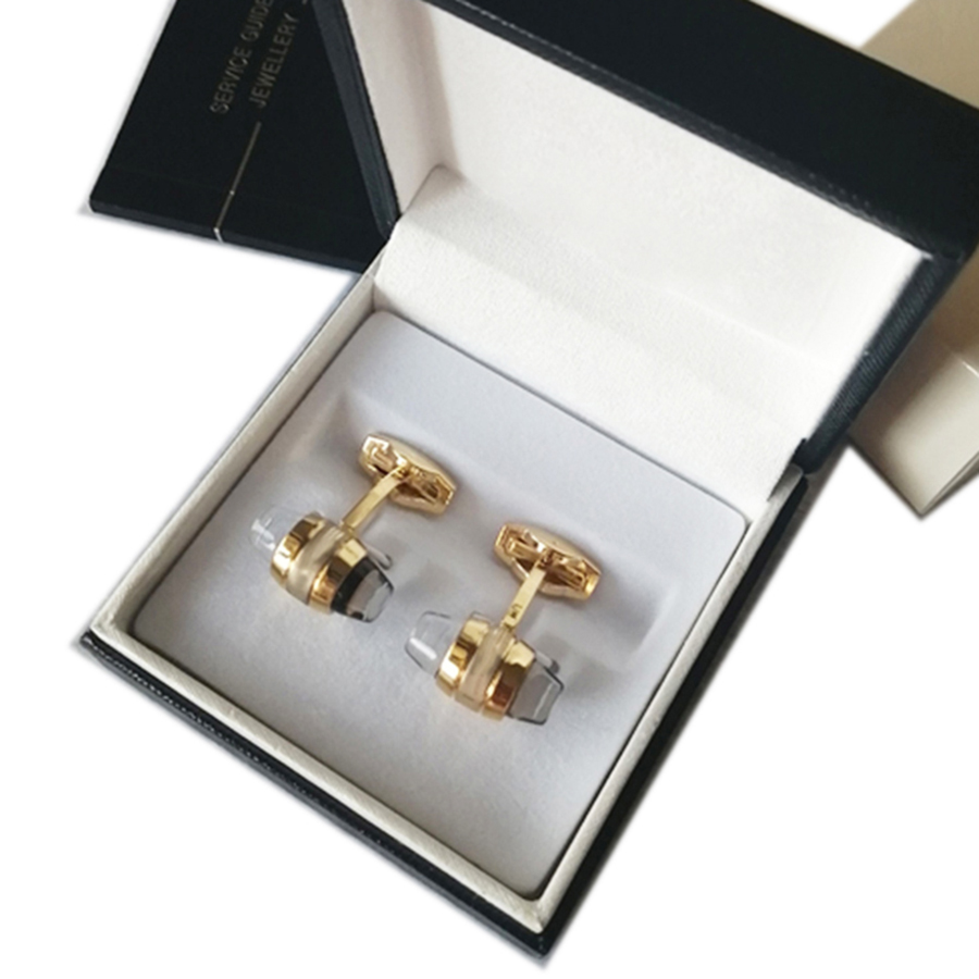 LM07 Luxury Designer Cufflinks With Box Crystal Cuff Links French Cufflink For Men High Quality Party Gifts
LM07 Luxury Designer Cufflinks With Box Crystal Cuff Links French Cufflink For Men High Quality Party Gifts