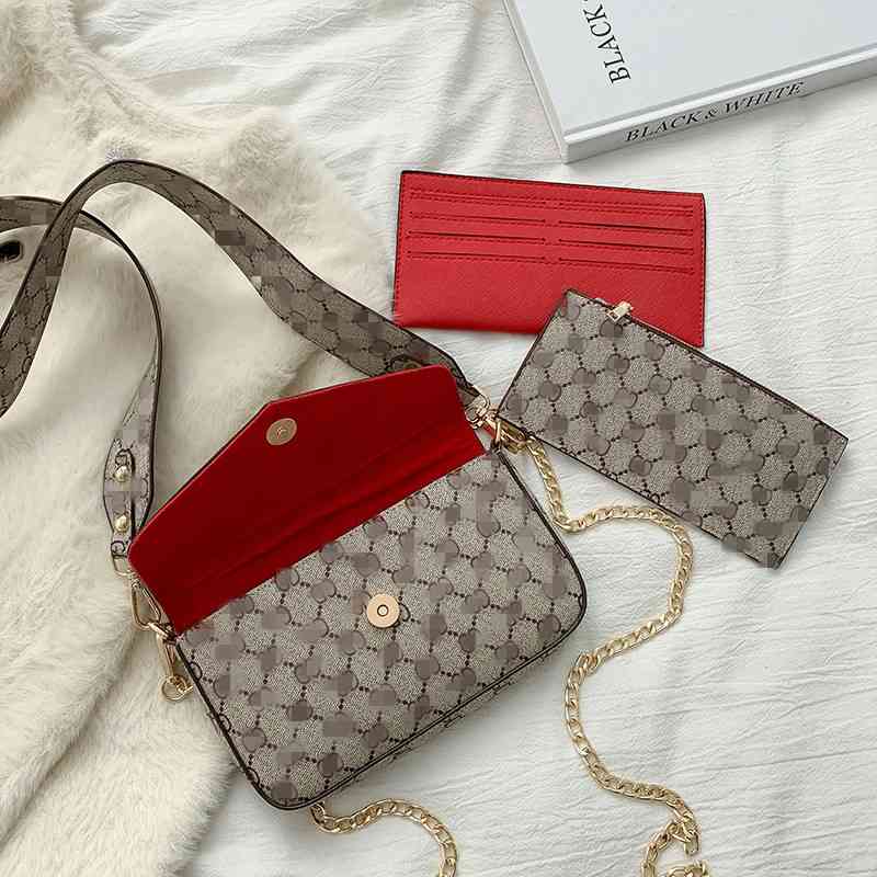 80% Off Women's bag three piece set summer new fashion small square broadband Single Shoulder Messenger chain Handbags, Dark tan black lining
80% Off Women's bag three piece set summer new fashion small square broadband Single Shoulder Messenger chain Handbags, Dark tan black lining