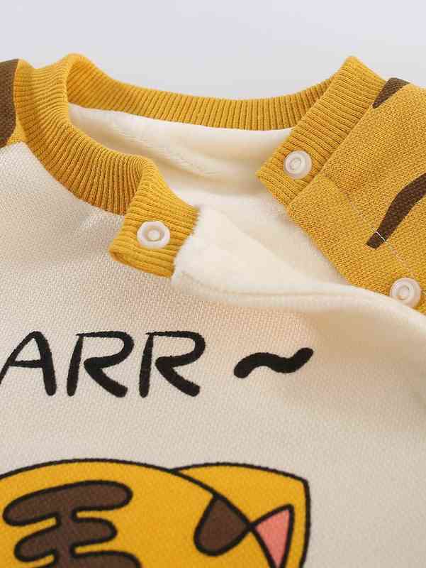 Peninsula Baby Cartoon Graphic Contrast Raglan Sleeve Thermal Jumpsuit SHE