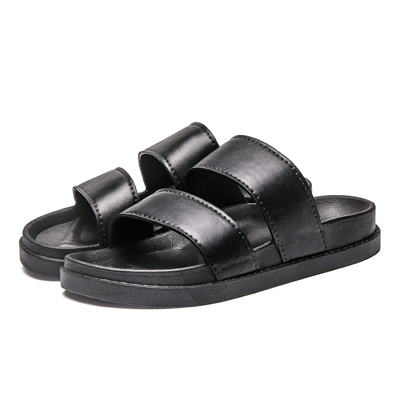 Top Fashion Summer Women Mens Slippers Leather slides White Black Solid Color Beach Shoes Couple flip flops Size 38-44
Top Fashion Summer Women Mens Slippers Leather slides White Black Solid Color Beach Shoes Couple flip flops Size 38-44