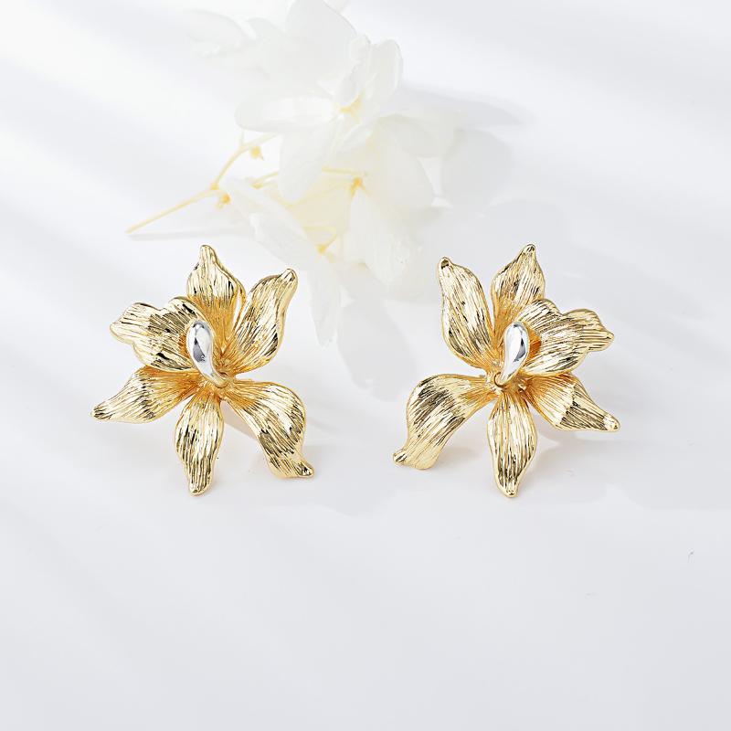 Stud Viennois Dubai Style Irregular Flower Earrings For Women Multicolor Statement African Jewelry Love Giftts, Golden;silver
Stud Viennois Dubai Style Irregular Flower Earrings For Women Multicolor Statement African Jewelry Love Giftts, Golden;silver