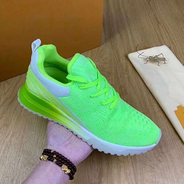 Latest Arrival Fashion Luxury Men's Sneakers Mesh Gauze Suede Sole Circle Flower Designer Size 38-46 Model mkj001
Latest Arrival Fashion Luxury Men's Sneakers Mesh Gauze Suede Sole Circle Flower Designer Size 38-46 Model mkj001