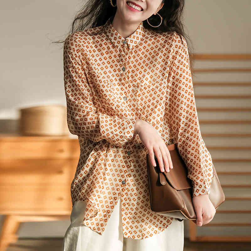 Johnature Women Vintage Shirts And Tops Print Floral Turn-down Collar Button Spring Blouses Lightweight Soft Shirts 210521, Black
Johnature Women Vintage Shirts And Tops Print Floral Turn-down Collar Button Spring Blouses Lightweight Soft Shirts 210521, Black