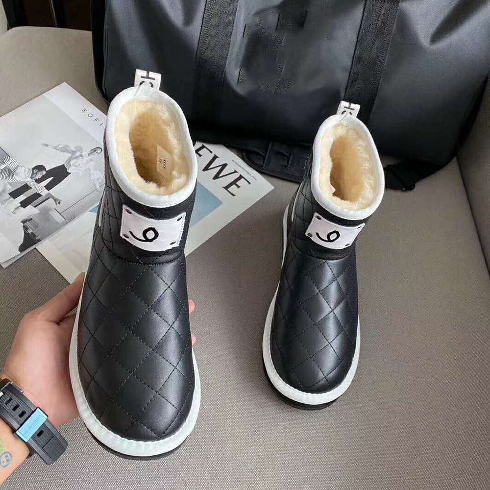 Women's snow boots upper pure cotton down cloth classic mesh classic hot Diamond Fashion retro waterproof explosion-proof upper comfortable and warm, Chocolate
Women's snow boots upper pure cotton down cloth classic mesh classic hot Diamond Fashion retro waterproof explosion-proof upper comfortable and warm, Chocolate