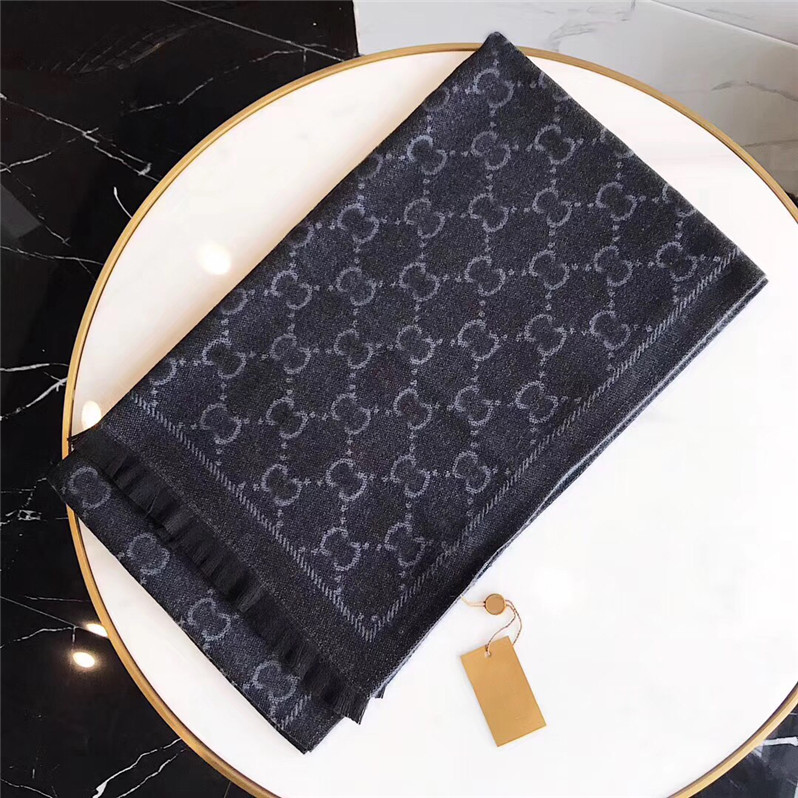 Stylish Women Cashmere Scarf Full Letter Printed Scarves Soft Touch Warm Wraps With Tags Autumn Winter Long Shawls
Stylish Women Cashmere Scarf Full Letter Printed Scarves Soft Touch Warm Wraps With Tags Autumn Winter Long Shawls