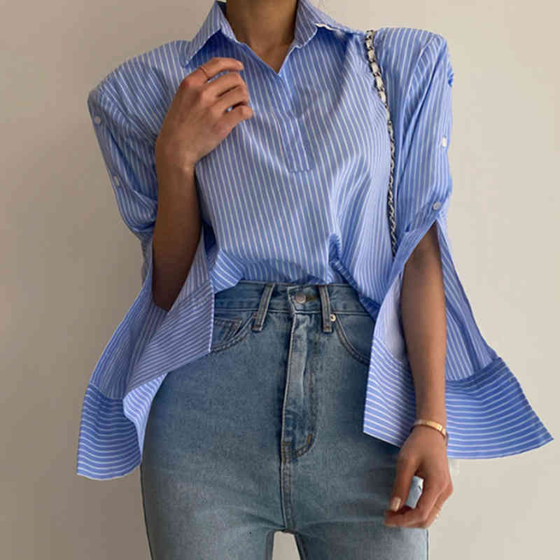 Temperament Back Split Blouse Women's Shirt blusas mujer de moda verano Lapel Loose Side Button Striped Female 210525, White
Temperament Back Split Blouse Women's Shirt blusas mujer de moda verano Lapel Loose Side Button Striped Female 210525, White