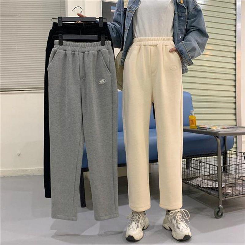 Women's Pants & Capris Women Winter Plus Velvet Solid Korean Fashion Loose Elastic Waist Oversize Straight-leg Trousers All-match Woman Clot, Black;white
Women's Pants & Capris Women Winter Plus Velvet Solid Korean Fashion Loose Elastic Waist Oversize Straight-leg Trousers All-match Woman Clot, Black;white