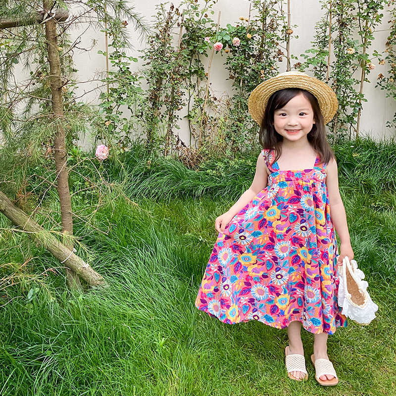 Summer girls holiday style sling beach dresses kids loose casual floral long dress 1-8Y 210615, Pink
Summer girls holiday style sling beach dresses kids loose casual floral long dress 1-8Y 210615, Pink