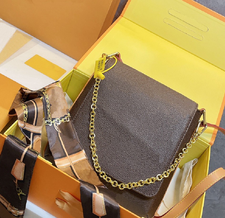 Women's diagonal underarm bags fashion designer classic letter handbag high quality trend single shoulder bag with silk scarf WF2105101