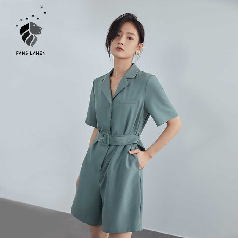 FANSILANEN Summer short sleeve casual jumpsuit romper Women belt green wide leg playsuit Female v neck elegant overalls 210607
FANSILANEN Summer short sleeve casual jumpsuit romper Women belt green wide leg playsuit Female v neck elegant overalls 210607