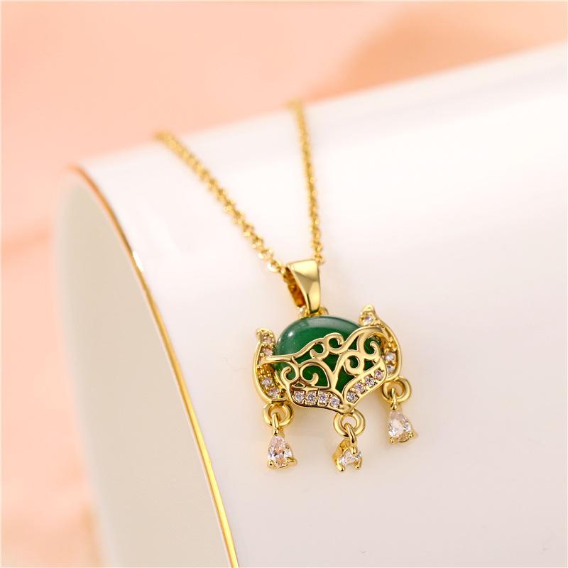 Chains Titanium Steel Necklace Female Tassel Longevity Lock Antique Gold Pendant Clavicle Chain Jewelry Stainless
Chains Titanium Steel Necklace Female Tassel Longevity Lock Antique Gold Pendant Clavicle Chain Jewelry Stainless
