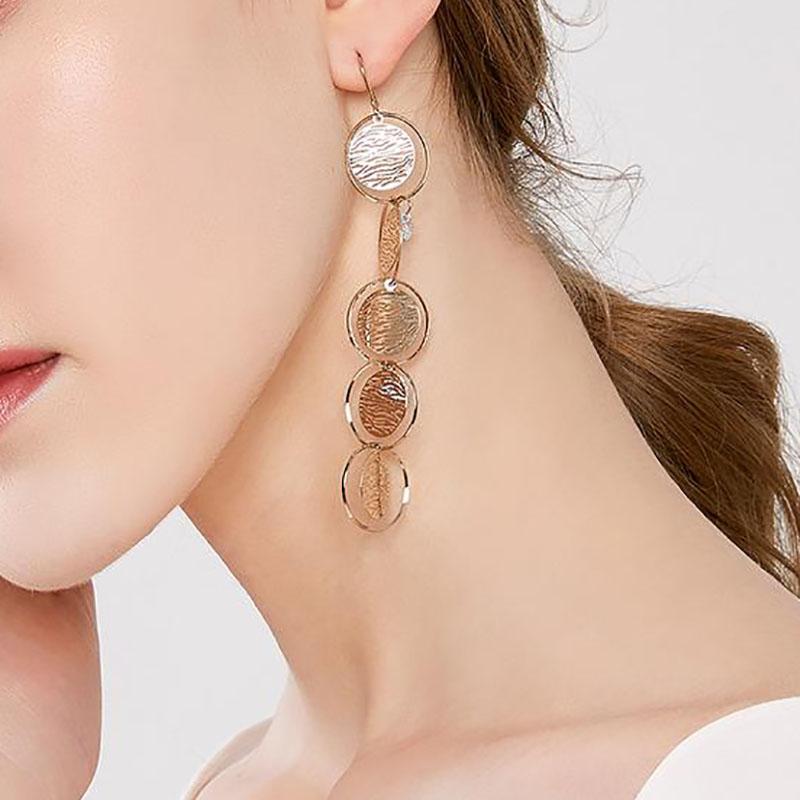 Dangle & Chandelier ZHOUYANG String Earrings For Women Superior Quality Hyperbole Grain Ear Hook 5 Style Hollow Out Party Fashion Jewelry E1
Dangle & Chandelier ZHOUYANG String Earrings For Women Superior Quality Hyperbole Grain Ear Hook 5 Style Hollow Out Party Fashion Jewelry E1