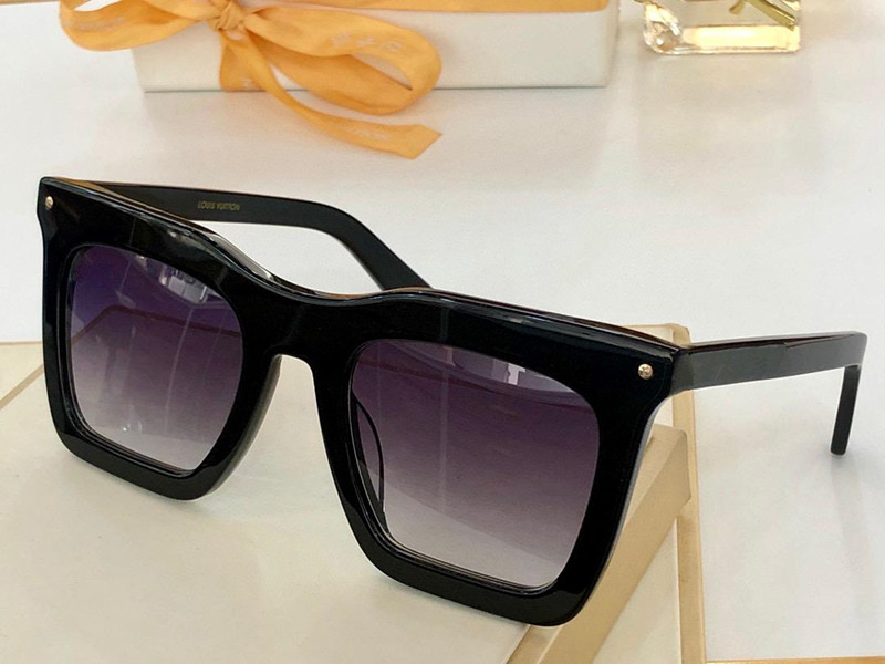 Sunglasses For women and men Summer 1217 style Anti-Ultraviolet Retro Shield lens Plate Rectangle full frame fashion Eyeglasses Random Box
Sunglasses For women and men Summer 1217 style Anti-Ultraviolet Retro Shield lens Plate Rectangle full frame fashion Eyeglasses Random Box