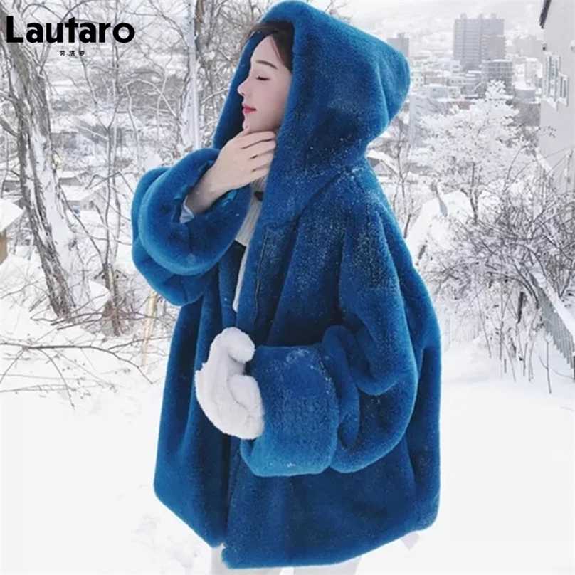 Lautaro Winter Oversized Warm Blue Soft Faux Fur Coat Women with Hood Long Sleeve Zipper Fluffy Jacket Loose Korean Fashion 211123