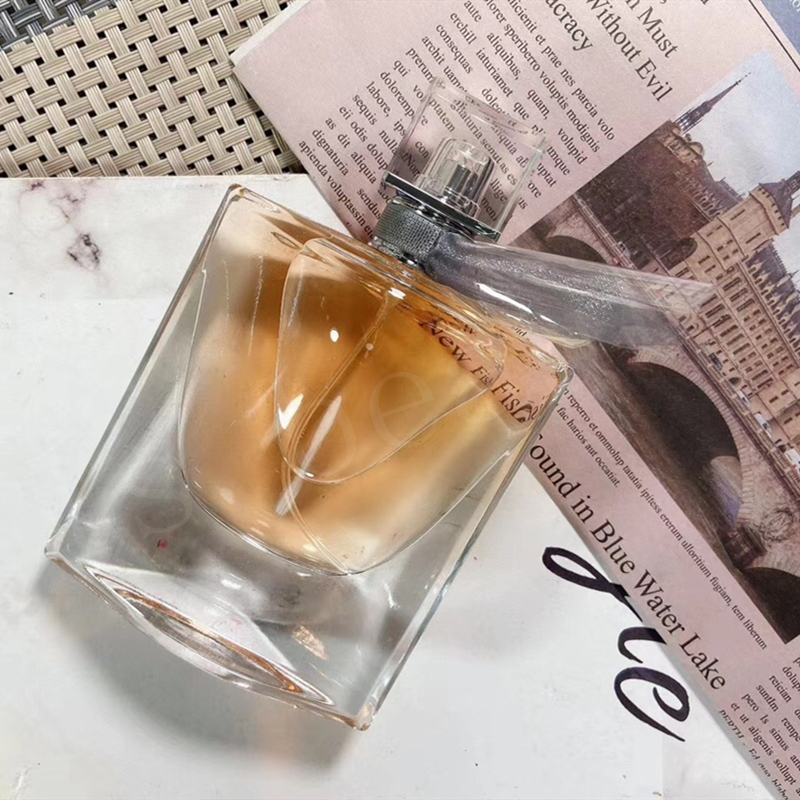 Sweet Perfume for women lady fragrance beautiful life La vie Est Belle eclat 75ml spray flower charming long lasting fast ship, Silver
Sweet Perfume for women lady fragrance beautiful life La vie Est Belle eclat 75ml spray flower charming long lasting fast ship, Silver