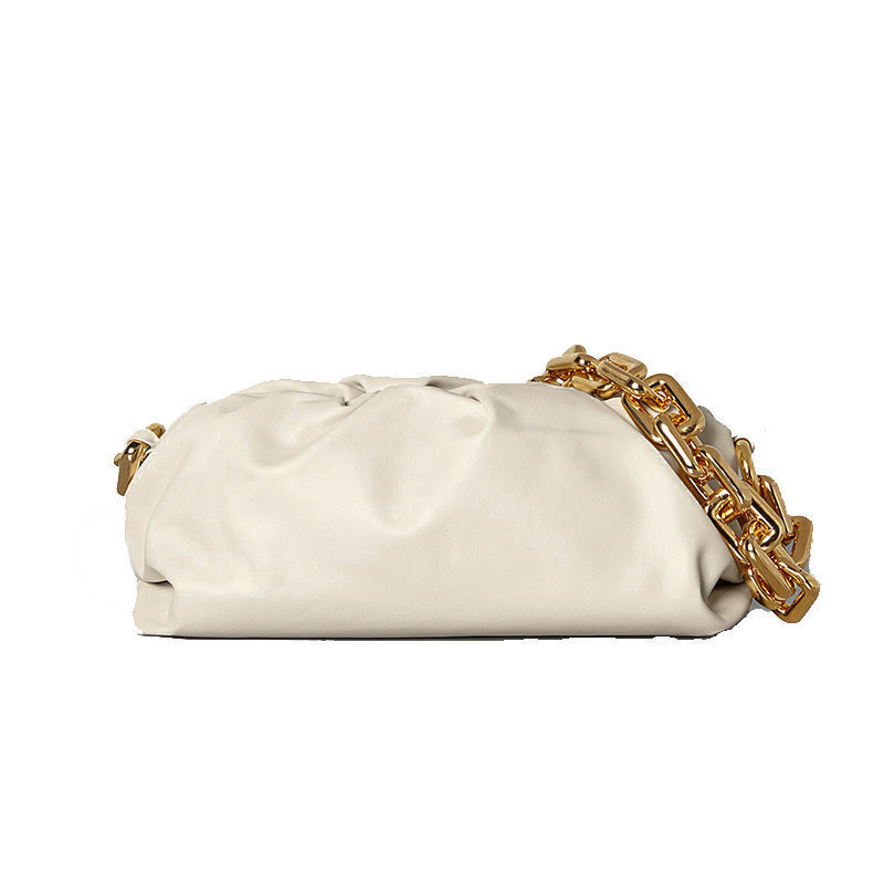 Wholesale Wholesale Bottega show Veneta chain pouch baodiejia smooth calf cloud underarm Storage Bags yw Luxurys designers bag
Wholesale Wholesale Bottega show Veneta chain pouch baodiejia smooth calf cloud underarm Storage Bags yw Luxurys designers bag