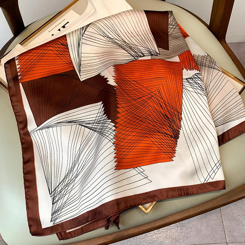 Scarves Silk Square Scarf Women Fashion Satin Neck Hair Bandana 70x70cm Printnd Beach Hijab Headscarf Female Foulard Pareo
Scarves Silk Square Scarf Women Fashion Satin Neck Hair Bandana 70x70cm Printnd Beach Hijab Headscarf Female Foulard Pareo