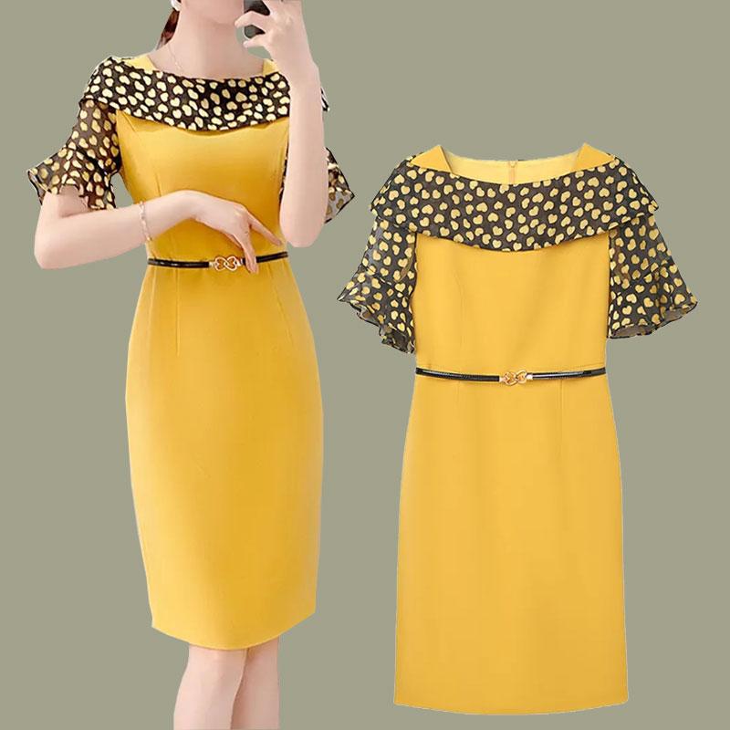 Casual Dresses One Word Collar Lace Splicing Vintage Yellow Color Dress Female Summer Tight Sexy Bag Hip French 2021 Style
Casual Dresses One Word Collar Lace Splicing Vintage Yellow Color Dress Female Summer Tight Sexy Bag Hip French 2021 Style