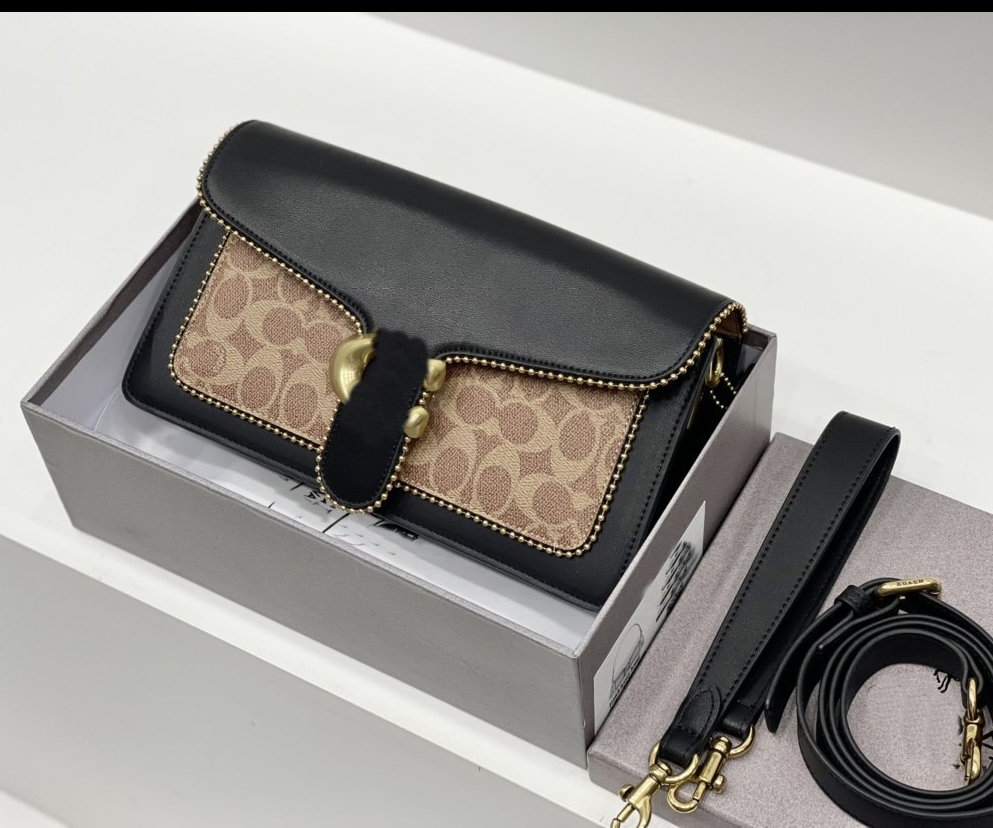 Outdoor Wallets Crossbody 2021 Women tote Handbags bag Shoulders Handbag Shoulder coach totes Square Fashion Clutch Luxurys Top quality a16
Outdoor Wallets Crossbody 2021 Women tote Handbags bag Shoulders Handbag Shoulder coach totes Square Fashion Clutch Luxurys Top quality a16