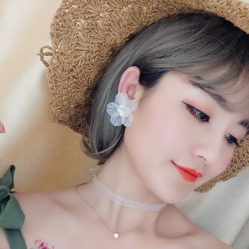 stud fashion white hyperbole flower earrings women 2021 cute sweet acrylic big irregular floral trendy jewelry, Golden;silver
stud fashion white hyperbole flower earrings women 2021 cute sweet acrylic big irregular floral trendy jewelry, Golden;silver