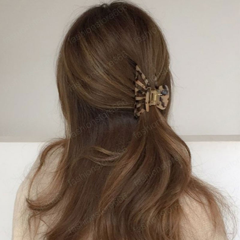 Acetate Resin Hollow Hair Crab Clip Women Acrylic Large Hair Claws Clamps Geometric Barrette Ponytail Holder Hairpins Accessories