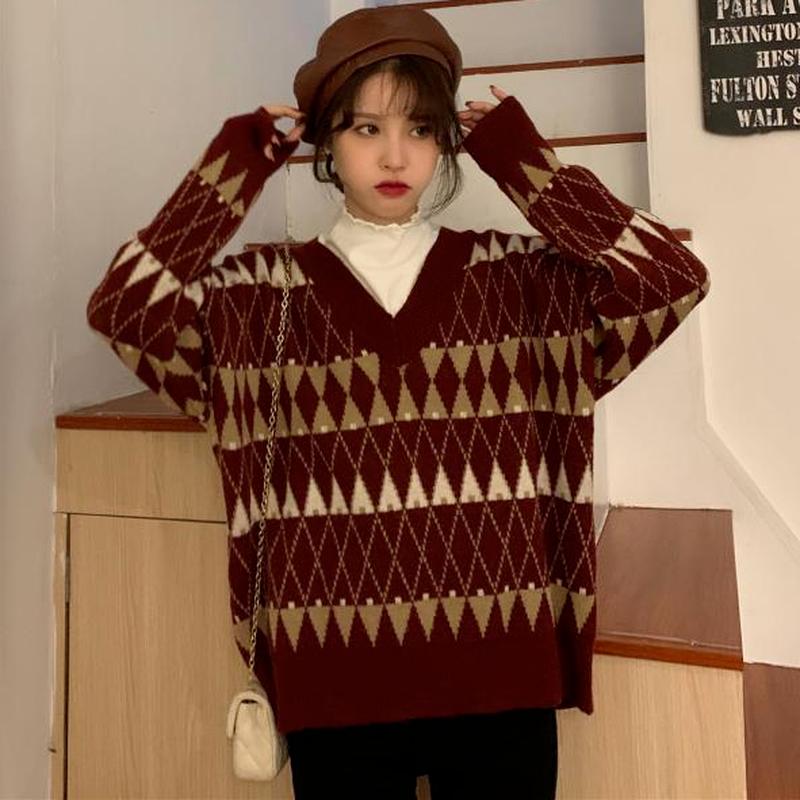 Women's Sweaters Hit Color Argyle V Neck Woman Vintage Fashion Casual Knitted Pullover Tops 2021 Autumn Winter Long Sleeve Sweater, Red
Women's Sweaters Hit Color Argyle V Neck Woman Vintage Fashion Casual Knitted Pullover Tops 2021 Autumn Winter Long Sleeve Sweater, Red