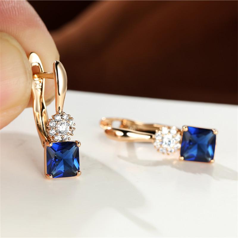 Hoop & Huggie Dainty Rose Gold Color Wedding Earrings Female Luxury Crystal Rainbow Zircon Square Small Stone For Women
Hoop & Huggie Dainty Rose Gold Color Wedding Earrings Female Luxury Crystal Rainbow Zircon Square Small Stone For Women