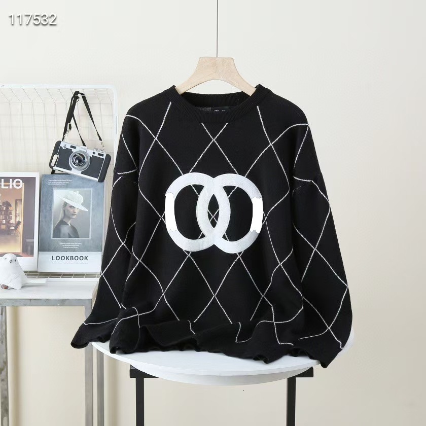 11.12 fashion brand Xiangjia autumn / winter 2121 new elastic soft non binding Xiaoxiang knitted sweater for men and women, White;black
11.12 fashion brand Xiangjia autumn / winter 2121 new elastic soft non binding Xiaoxiang knitted sweater for men and women, White;black