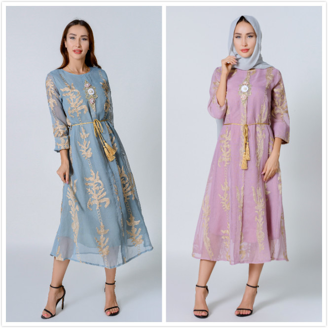 Fashion Embroidered Muslim Dress Arab Abaya Duabi Lace-up Arabic Vestido Turkey Moroccon Kaftan Islamic Clothing India Gown Robe
Fashion Embroidered Muslim Dress Arab Abaya Duabi Lace-up Arabic Vestido Turkey Moroccon Kaftan Islamic Clothing India Gown Robe