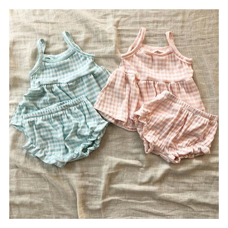 Clothing Sets Baby Girl Summer Clothes Set 0-24M Boys 2Pcs Striped Knitted Suit Sleeveless Ruffled Hem Sling Tops Elastic Shorts Pants, White
Clothing Sets Baby Girl Summer Clothes Set 0-24M Boys 2Pcs Striped Knitted Suit Sleeveless Ruffled Hem Sling Tops Elastic Shorts Pants, White
