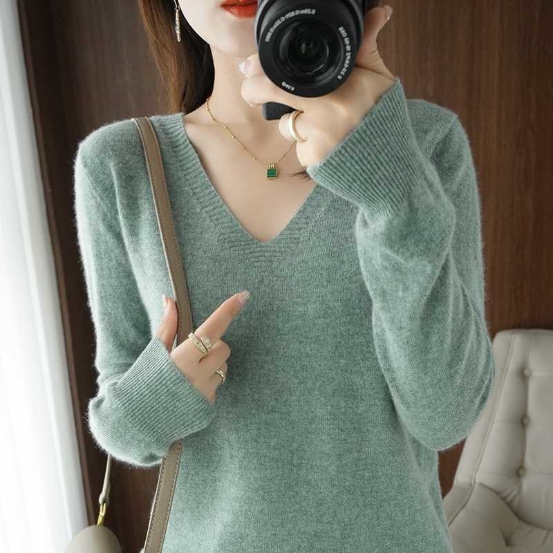 Autumn Winter Cashmere Sweater Women Keep Warm V-neck Pullovers Knitting Sweater Fashion Korean Long Sleeve Loose Tops 211123wtt