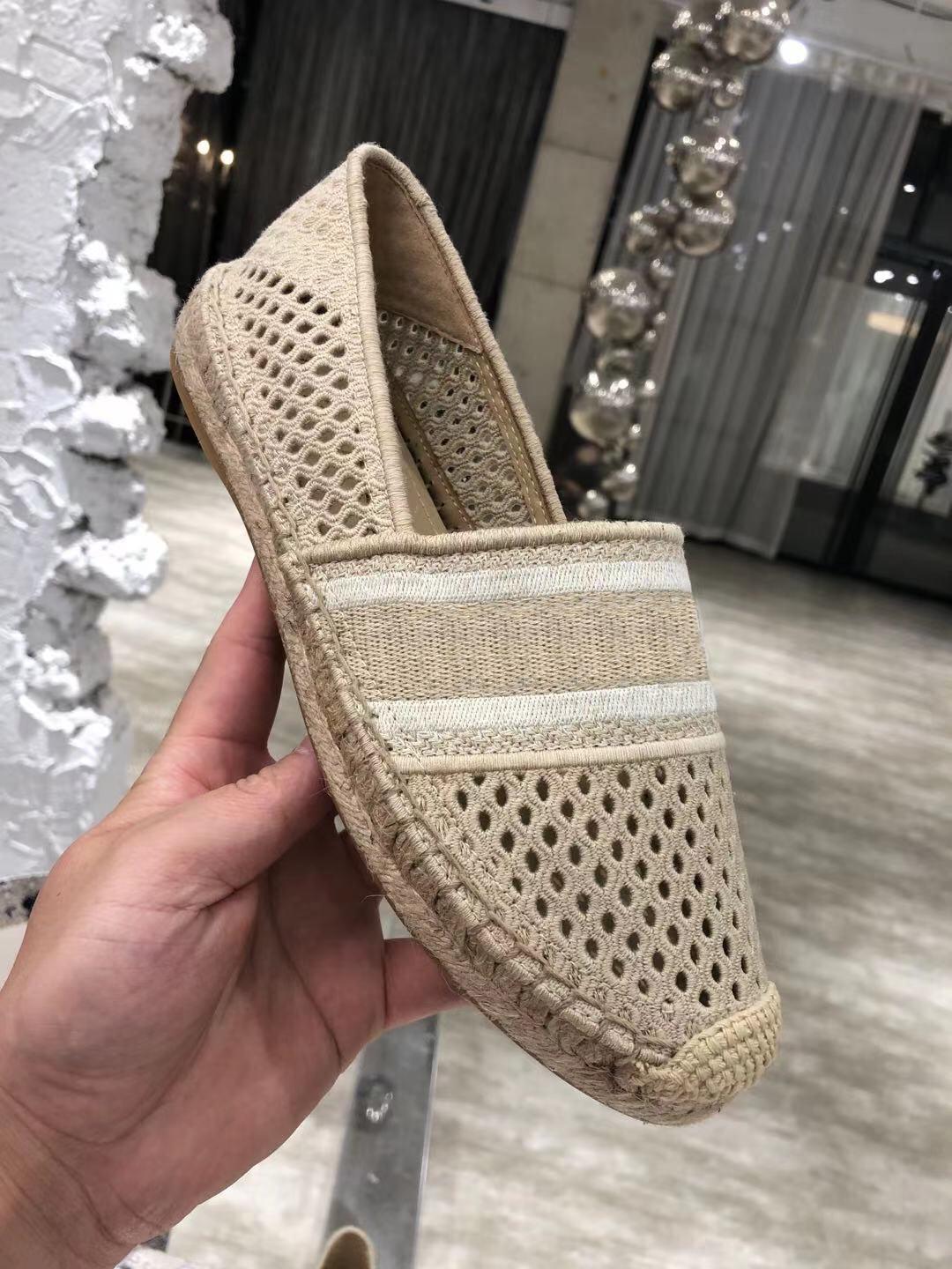 Women Espadrille Mule Black Nude Purple Flat Sandals Mesh Embroidery Loafers Womens Fashion Casual Slides size 35-42 XQ-200, Link product:#1
Women Espadrille Mule Black Nude Purple Flat Sandals Mesh Embroidery Loafers Womens Fashion Casual Slides size 35-42 XQ-200, Link product:#1