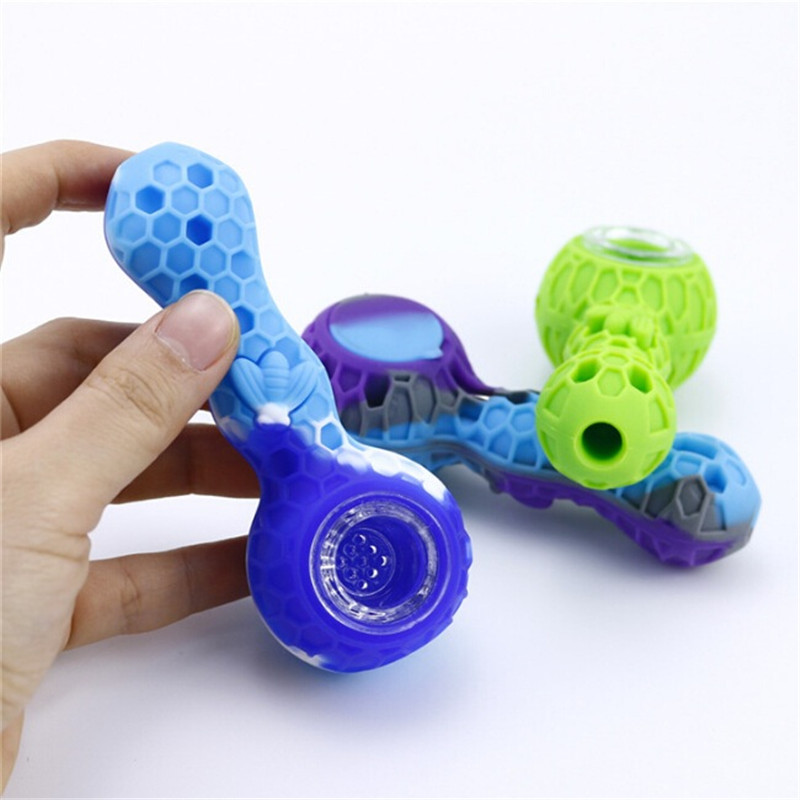 Silicone Smoking Pipe OPP Bag Honeycomb Style Oil Burner Dab Tobacco Pipes With Glass Bowl Cigarette Accessories Wholesale Price
Silicone Smoking Pipe OPP Bag Honeycomb Style Oil Burner Dab Tobacco Pipes With Glass Bowl Cigarette Accessories Wholesale Price