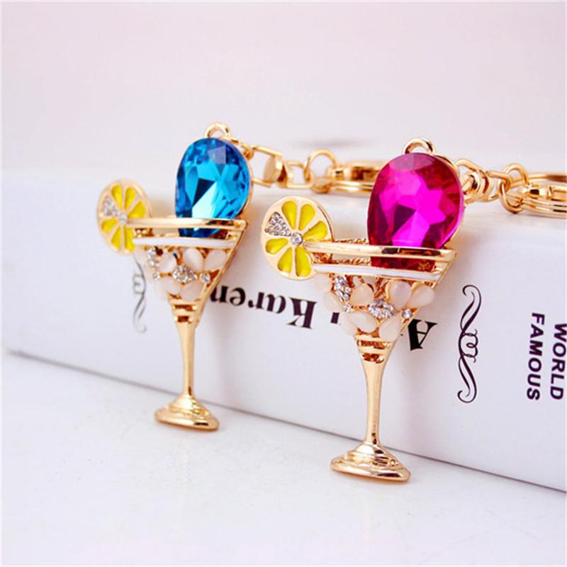 Keychains Creative Crafts Crystal Wine Glass Car Key Chain Goblet Metal Pendant Female Bag Accessories Small Gifts, Silver
Keychains Creative Crafts Crystal Wine Glass Car Key Chain Goblet Metal Pendant Female Bag Accessories Small Gifts, Silver
