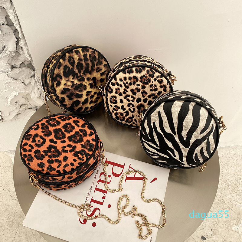 HBP Package Female Bag 2021 Autumn and Winter Latest Wave Wild Casual Bags European and American Fashion Chain Shoulder Crossbody Purse, Leopard 1
HBP Package Female Bag 2021 Autumn and Winter Latest Wave Wild Casual Bags European and American Fashion Chain Shoulder Crossbody Purse, Leopard 1